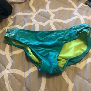Swim suit bottoms